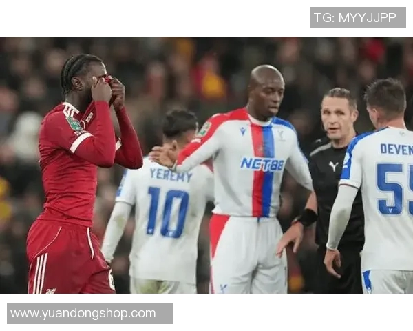 英超巅峰对决11人对10人逆转精彩13亿豪门3轮2平保持17场不败纪录